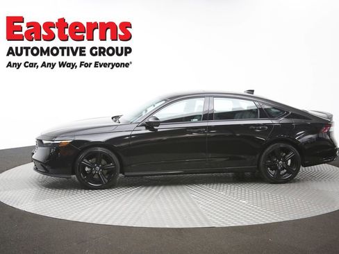 Used 2025 Honda Accord Sport image 60