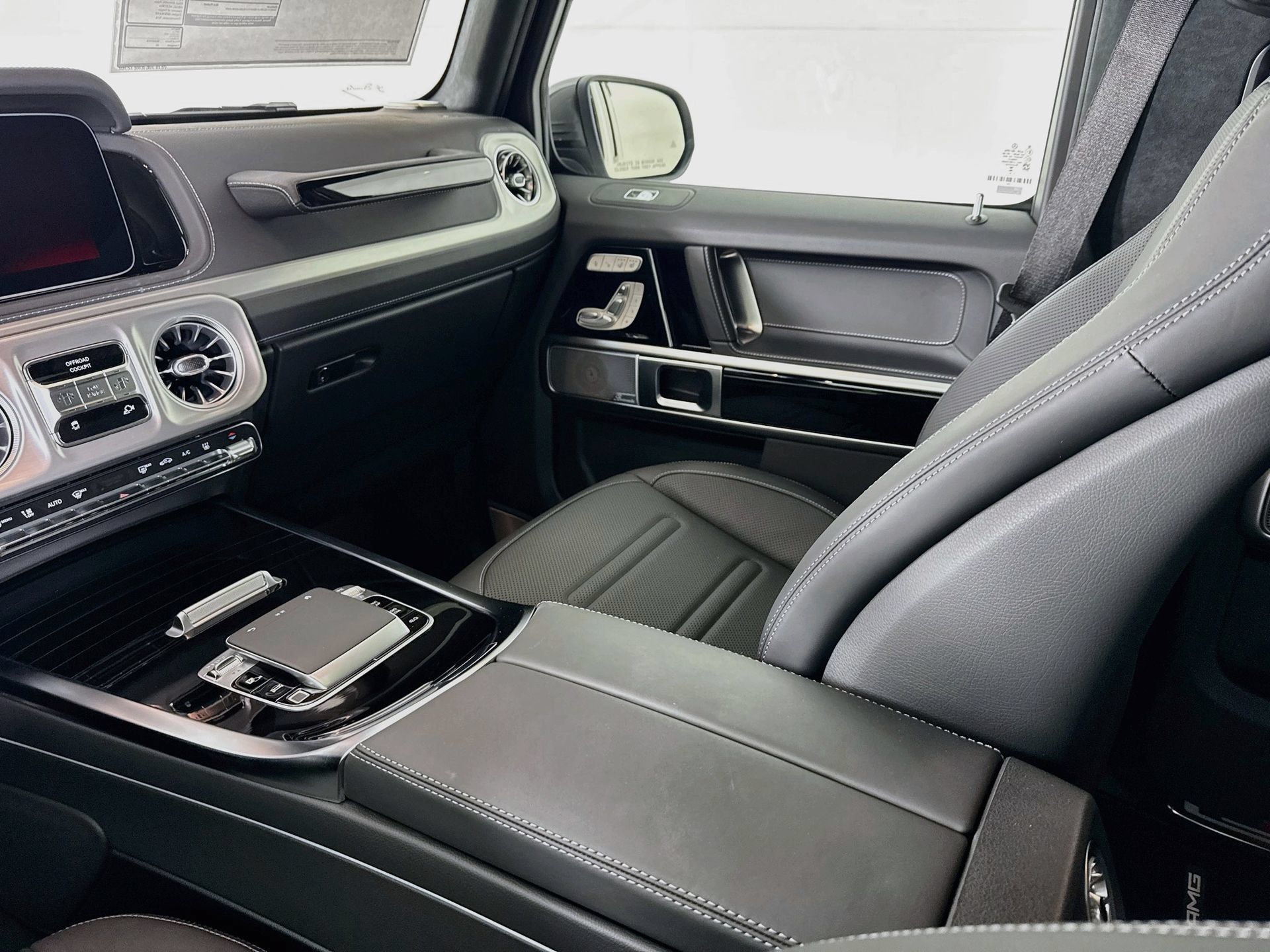 New 2027 Mercedes-Benz G 580 e image 26