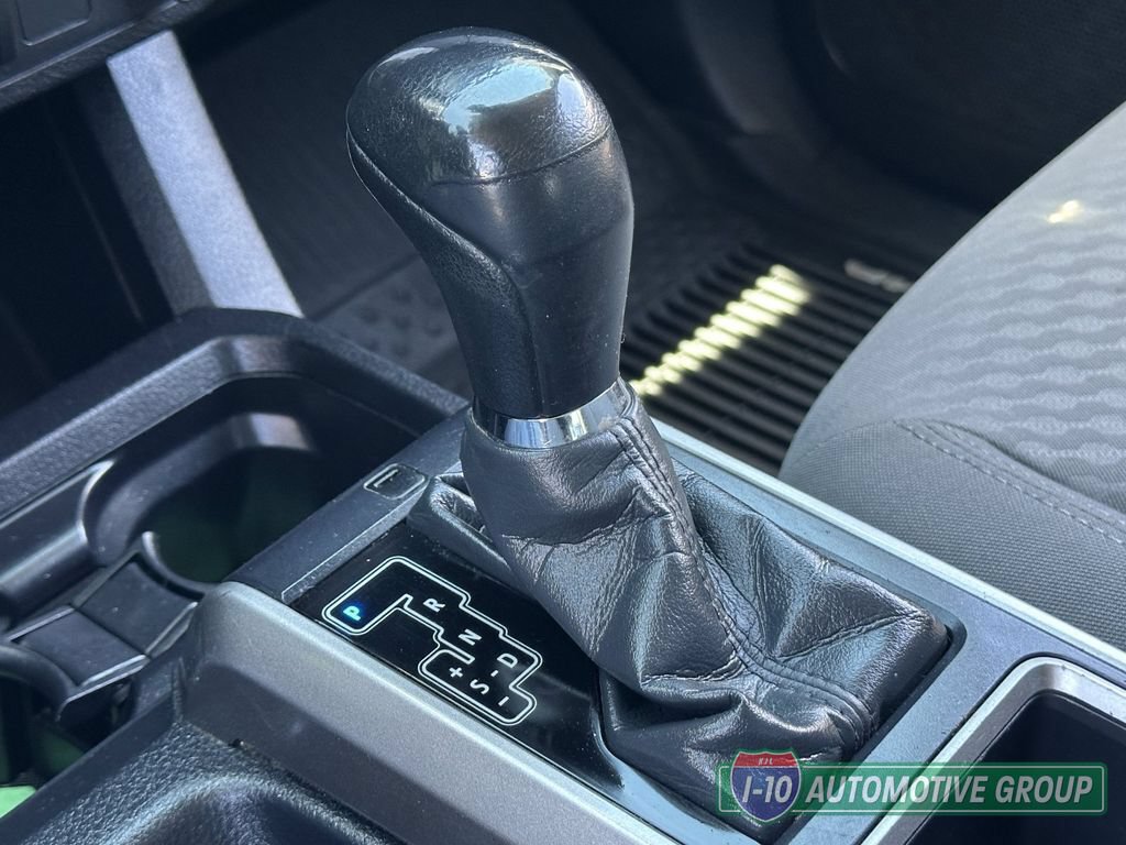 Used 2021 Toyota Tacoma SR5 RWD image 29