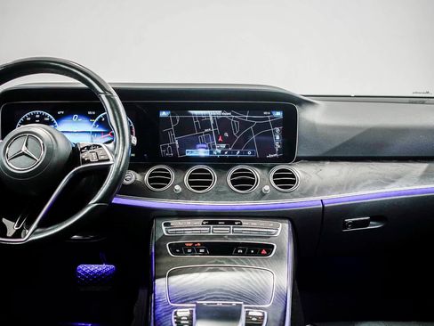 Used 2023 Mercedes-Benz E 350 Sedan image 12