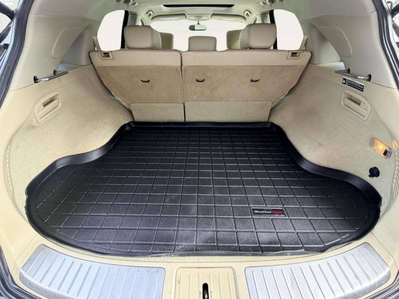Used 2012 INFINITI FX35 2WD w/ Premium Pkg image 5