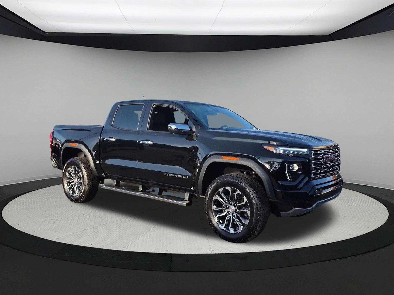 New 2026 GMC Canyon Denali AWD/4WD image 7