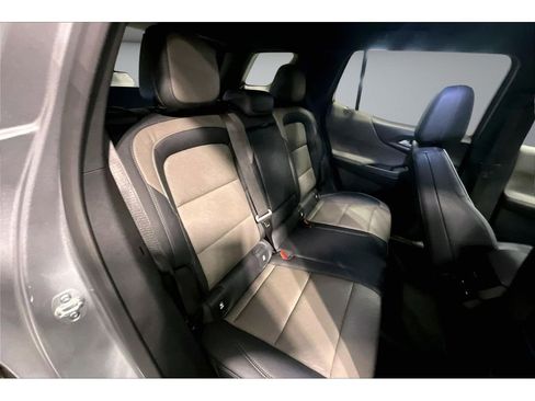 Used 2025 Chevrolet Equinox LT w/ Convenience Package II AWD/4WD image 27