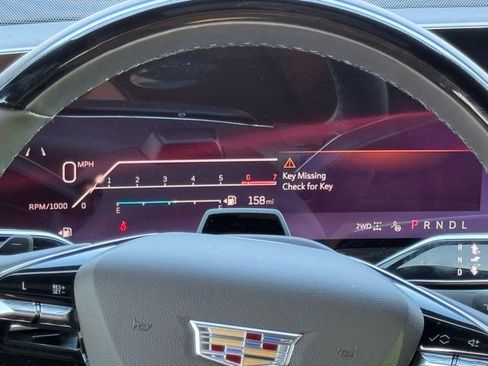 New 2026 Cadillac Escalade Luxury w/ LPO, Radiant Package image 3