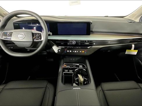 New 2025 Nissan Murano SL image 2