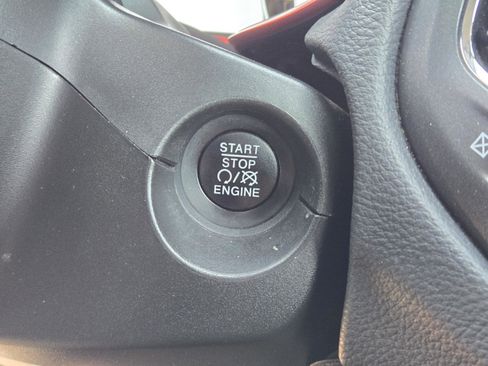 Certified 2019 Jeep Compass Trailhawk w/ Cold Weather Group image 13