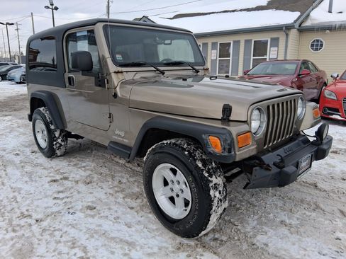 Used 2004 Jeep Wrangler Unlimited Sport Utility 2D image 4