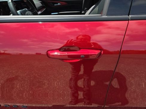 Used 2026 Chevrolet Traverse RS AWD/4WD image 43