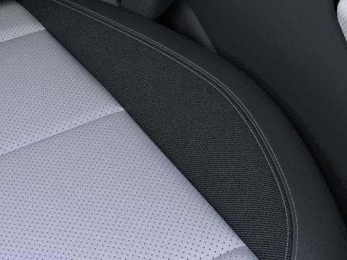 New 2026 Chevrolet Equinox EV LT AWD/4WD image 21
