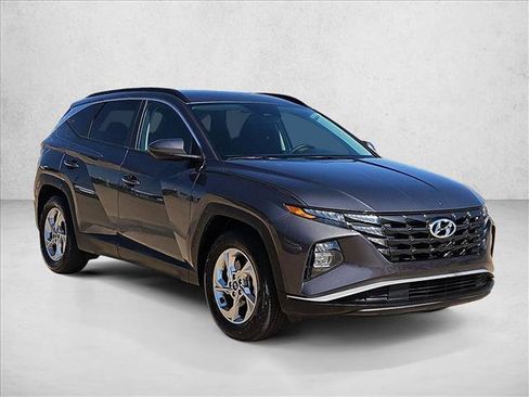 Used 2024 Hyundai Tucson SEL FWD image 3