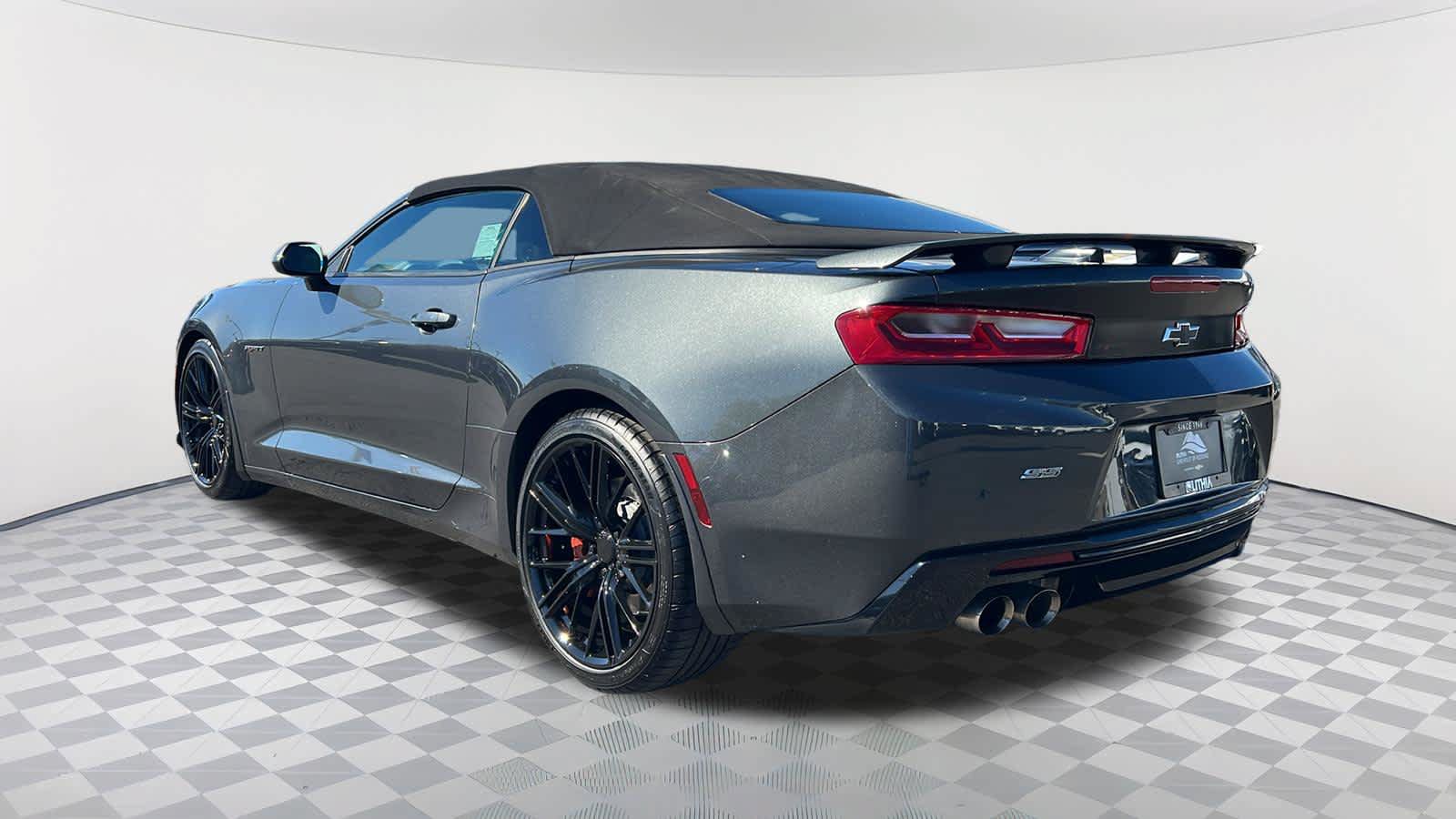 Certified 2017 Chevrolet Camaro SS w/ 50th Anniversary Edition RWD image 7