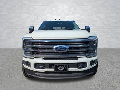 Used 2024 Ford F250 Limited w/ FX4 Off-Road Package AWD/4WD image 10