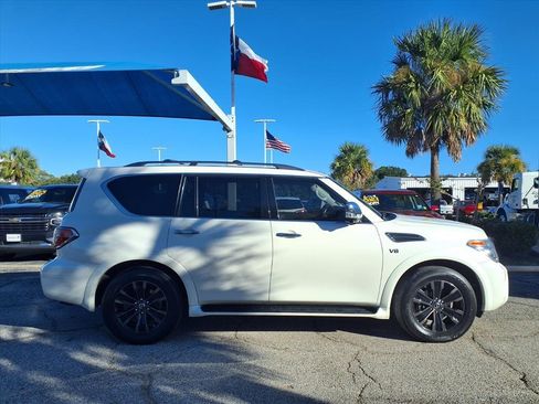 Used 2020 Nissan Armada Platinum w/ Captain's Chairs Package image 21