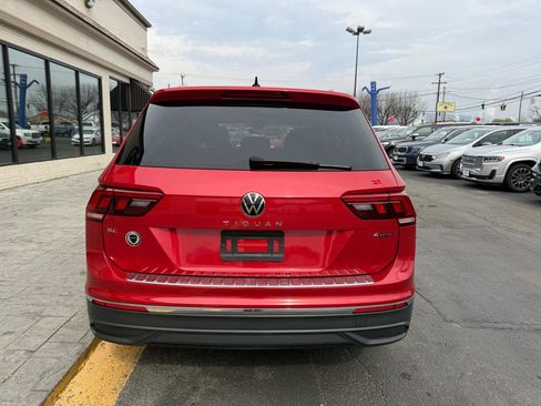 Used 2022 Volkswagen Tiguan SE image 8