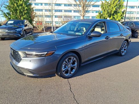 Used 2024 Honda Accord EX-L image 3