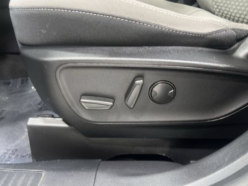 Used 2022 Ford Escape SE w/ SE Sport Appearance Package AWD/4WD image 12