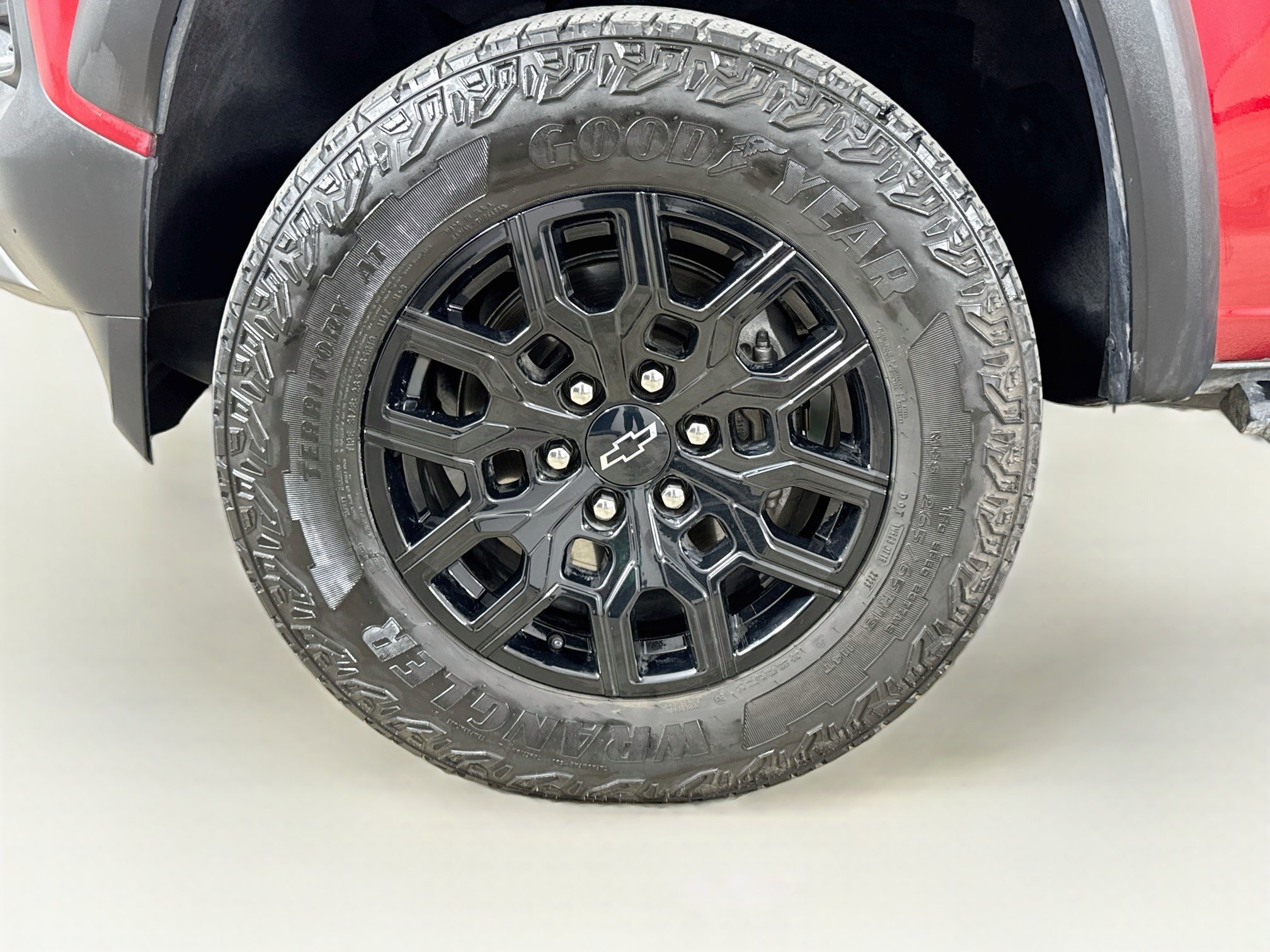 Used 2023 Chevrolet Colorado Trail Boss w/ LPO, Skid Plate Package AWD/4WD image 32