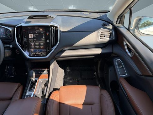 Used 2025 Subaru Ascent Touring AWD/4WD image 31