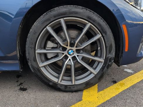 Used 2021 BMW 330i xDrive Sedan w/ Premium Package image 12