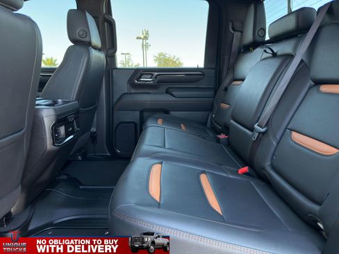 Used 2024 GMC Sierra 2500 AT4 w/ AT4 Premium Plus Package image 24