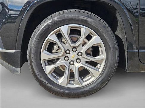 Certified 2021 Chevrolet Traverse Premier image 26