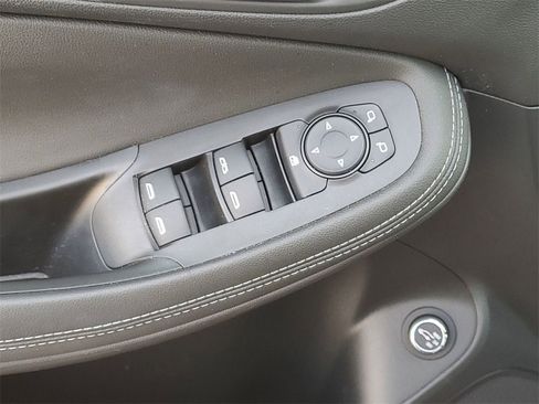 Certified 2024 Buick Encore GX Sport Touring image 22