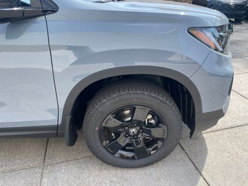 New 2026 Honda Ridgeline Black Edition image 25