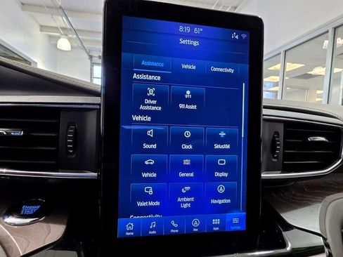 Used 2023 Ford Explorer Platinum w/ Technology Package AWD/4WD image 49