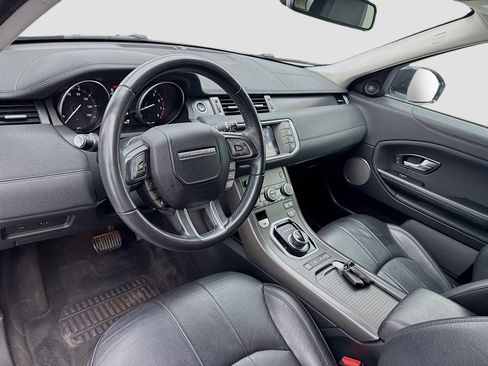 Used 2018 Land Rover Range Rover Evoque image 7