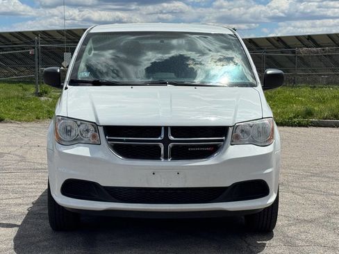 Used 2018 Dodge Grand Caravan SE FWD image 8