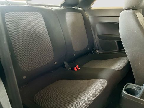 Used 2018 Volkswagen Beetle 2.0T S image 24