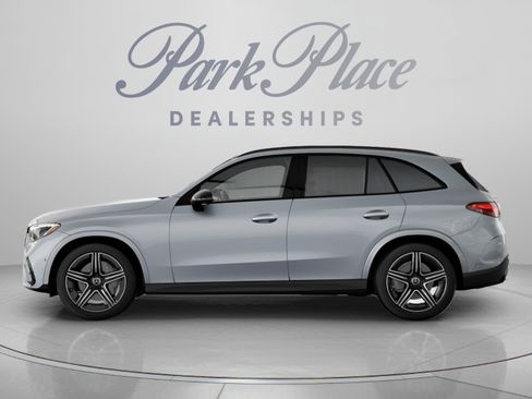 Certified 2026 Mercedes-Benz GLC 300 image 7
