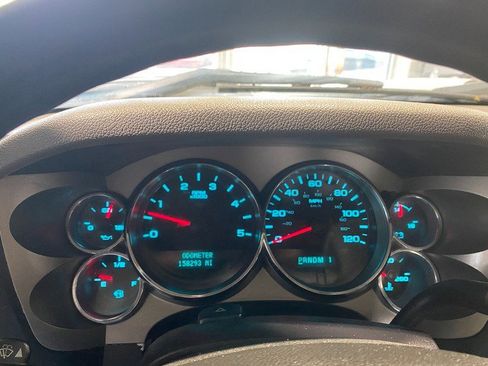 Used 2013 Chevrolet Silverado 2500 W/T AWD/4WD image 20