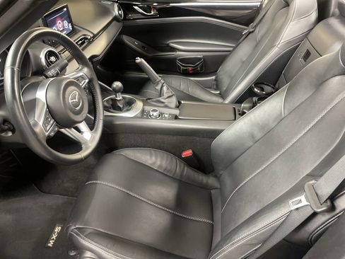 Used 2023 MAZDA MX-5 Miata Grand Touring image 16