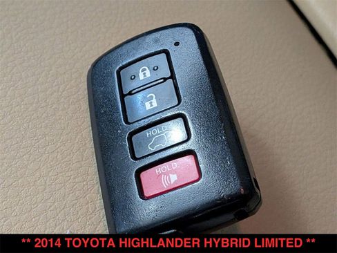 Used 2014 Toyota Highlander Limited image 31