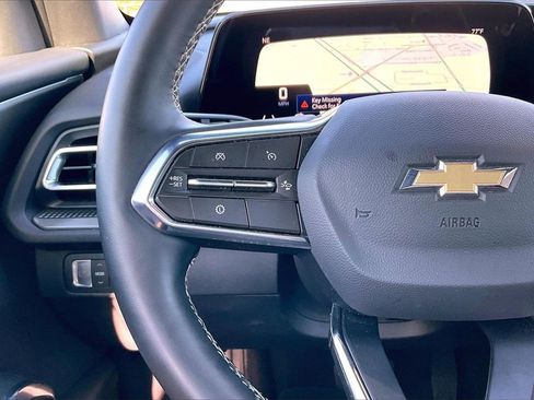 Certified 2025 Chevrolet Traverse LT image 10