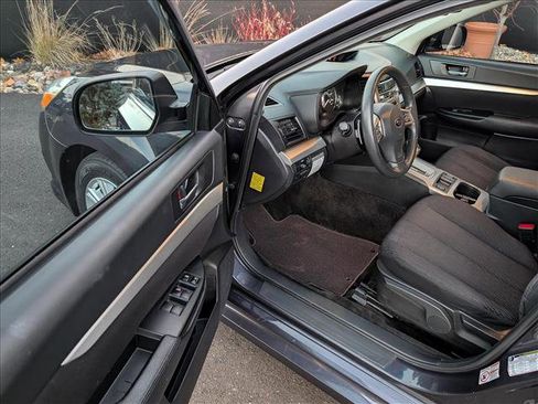 Used 2012 Subaru Legacy 2.5i image 24