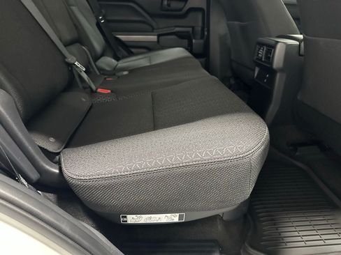 Used 2025 Toyota 4Runner SR5 AWD/4WD image 50
