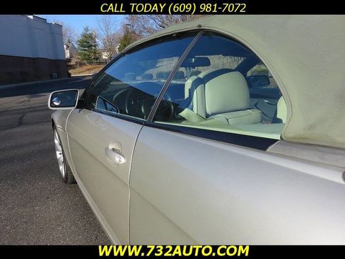 Used 2005 BMW 645Ci Convertible image 30
