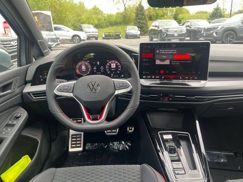 New 2026 Volkswagen GTI SE FWD image 19