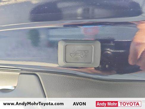 Used 2023 Toyota RAV4 XLE Premium AWD/4WD image 32