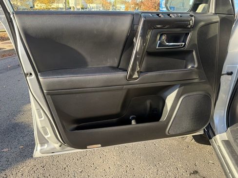 Used 2024 Toyota 4Runner TRD Off-Road image 16