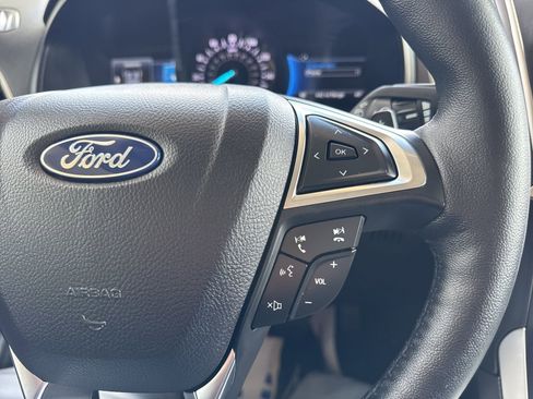 Certified 2024 Ford Edge SEL w/ Convenience Package AWD/4WD image 30