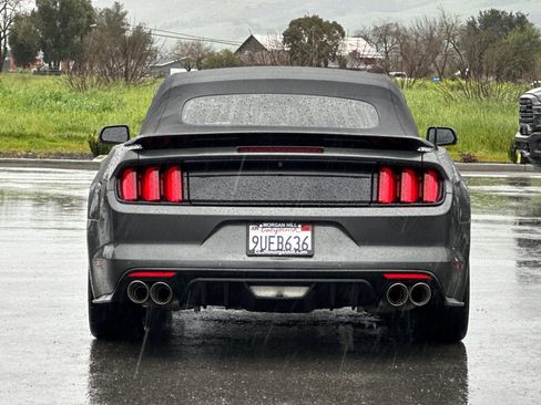 Used 2017 Ford Mustang GT Premium w/ GT Performance Package image 5