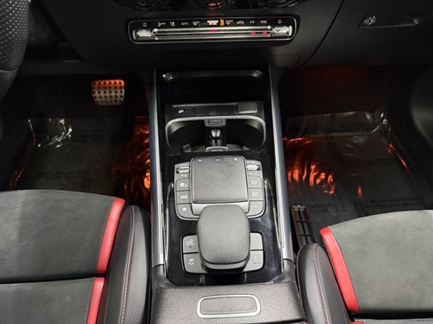 Used 2022 Mercedes-Benz GLA 45 AMG 4MATIC image 16