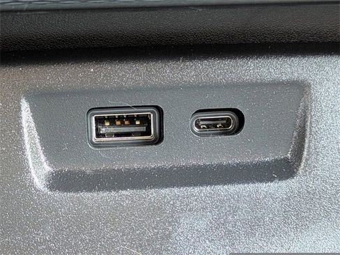 New 2025 GMC Terrain Elevation w/ Elevation Premium Package image 27