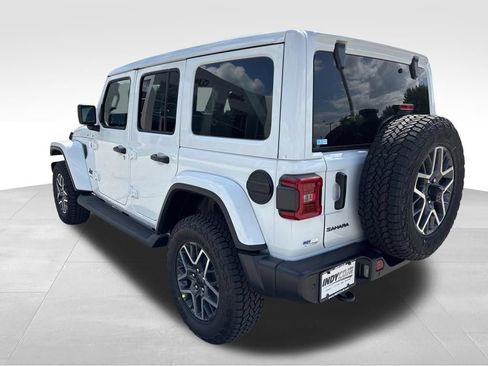 New 2026 Jeep Wrangler Unlimited Sahara AWD/4WD image 6