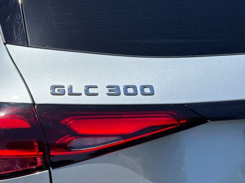 Certified 2026 Mercedes-Benz GLC 300 4MATIC image 26