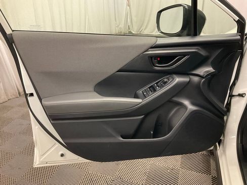 Used 2024 Subaru Crosstrek 2.0i Premium image 14