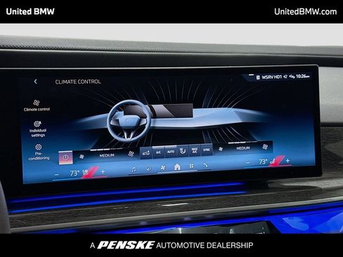 Used 2023 BMW 740i image 11